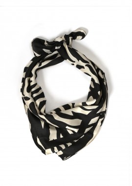 Σατέν φουλάρι με zebra τύπωμα