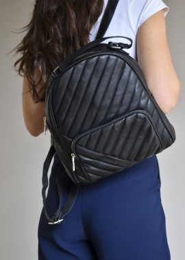 Γυναικείο μαύρο Backpack καπιτονέ CK5687