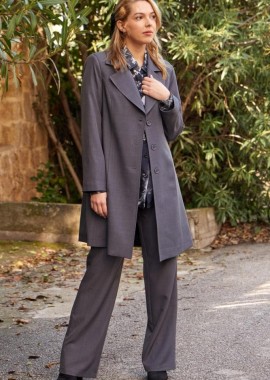 ΓΚΡΙ ΜΑΝΤΟ ΜΕ ΓΙΑΚΑ ΚΑΙ ΠΕΤΟ