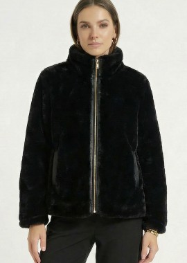 ΜΑΥΡΗ ΓΟΥΝΑ ΜΕ ΔΕΡΜΑΤΙΝΗ