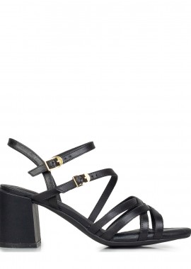 Πέδιλα-Σανδάλια γυναικεία Clarks Μαύρο 26185888 Ezoria Strap 262
