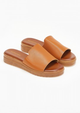 Γυναικεία flatform με φάσα - Κάμελ