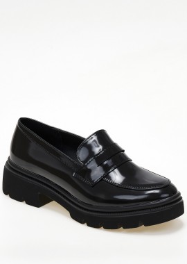 Loafers λουστρίνι με τρακτερωτή σόλα - Μαύρο