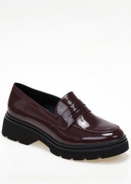 Loafers λουστρίνι με τρακτερωτή σόλα - Μπορντώ