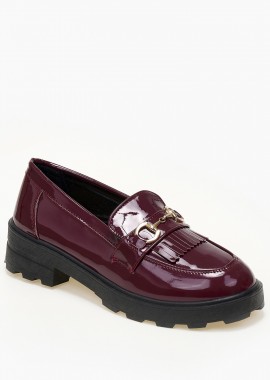 Loafers με μεταλλική λεπτομέρεια και κρόσια - Μπορντώ
