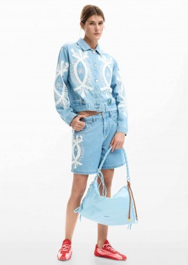 DESIGUAL - Desigual γυναικεία βερμούδα denim με κεντημένα σχέδια ''Wakand'' - 26SWDD45 Denim Blue