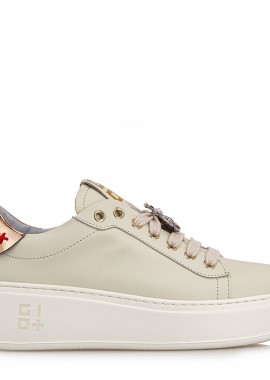 GIO+ - CASUAL σχέδιο: T197A0863