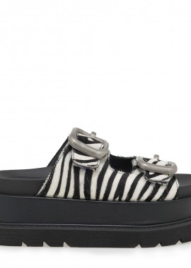 FLATFORMS σχέδιο: U419A8314