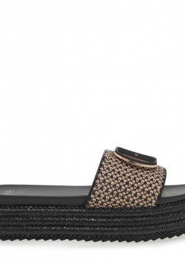 FLATFORMS σχέδιο: W421A2233