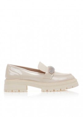 Oxfords μπεζ λουστρίνι με αγκράφα από στρας ΜΠΕΖ