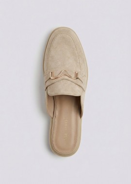 Ideal shoes - Ideal shoes Flat Mules with Metal Detail - 9778 - Beige Suede