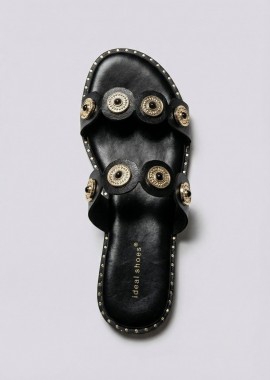 Ideal shoes - Ideal shoes Σανδάλια με μεταλλικές λεπτομέρειες - 2852 - Μαύρο Ματ